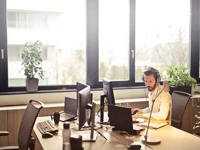 A SmartSystemIT oferece mo de obra especializada em Suporte de Informtica. Cuida de toda a infraestrutura da sua empresa: computadores (hardware e software), rede, segurana da informao e outras solues de informtica importantes.